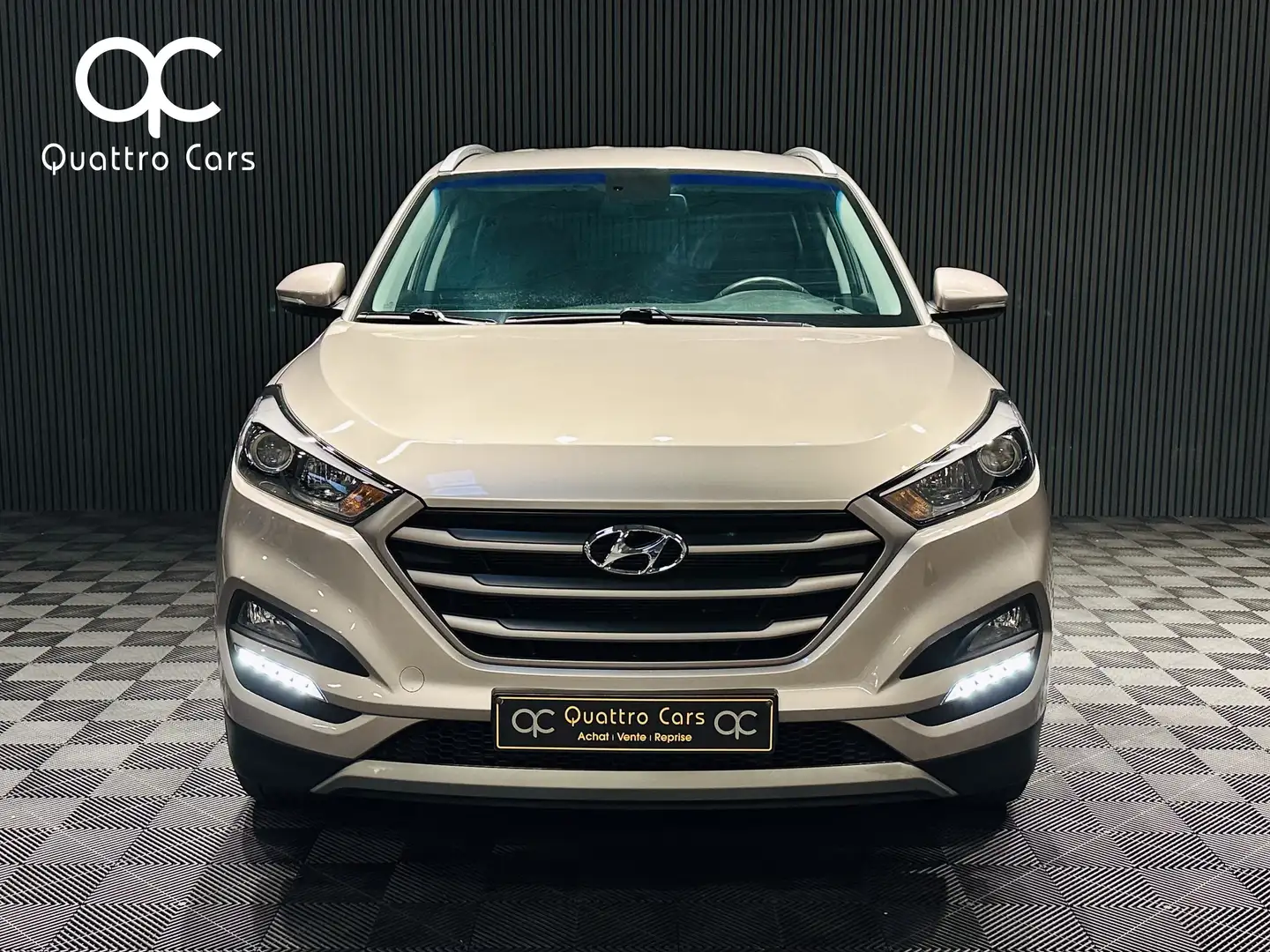 Hyundai TUCSON 1.6 Essence - 1ere Main - Gps - Camera - Sieg Chau Bronze - 2