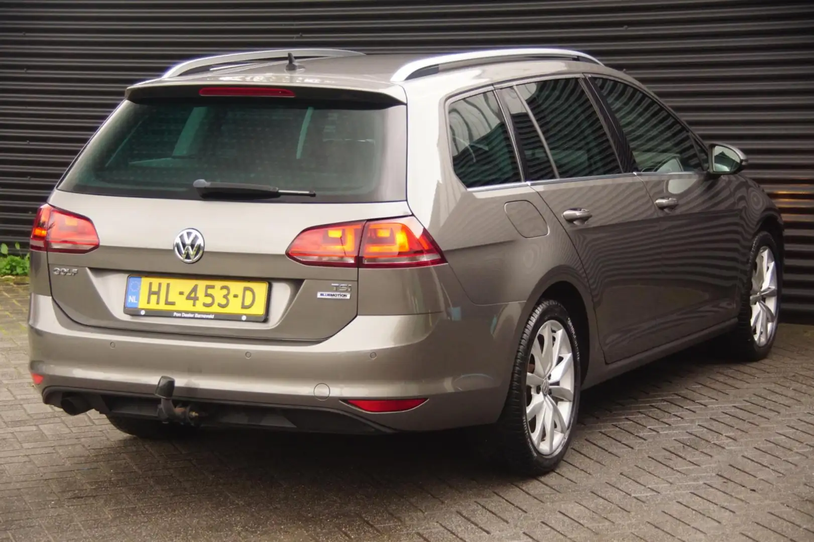 Volkswagen Golf Variant 1.2 TSI Highline | Camera | Navi | Cruise | Trekha Grigio - 2
