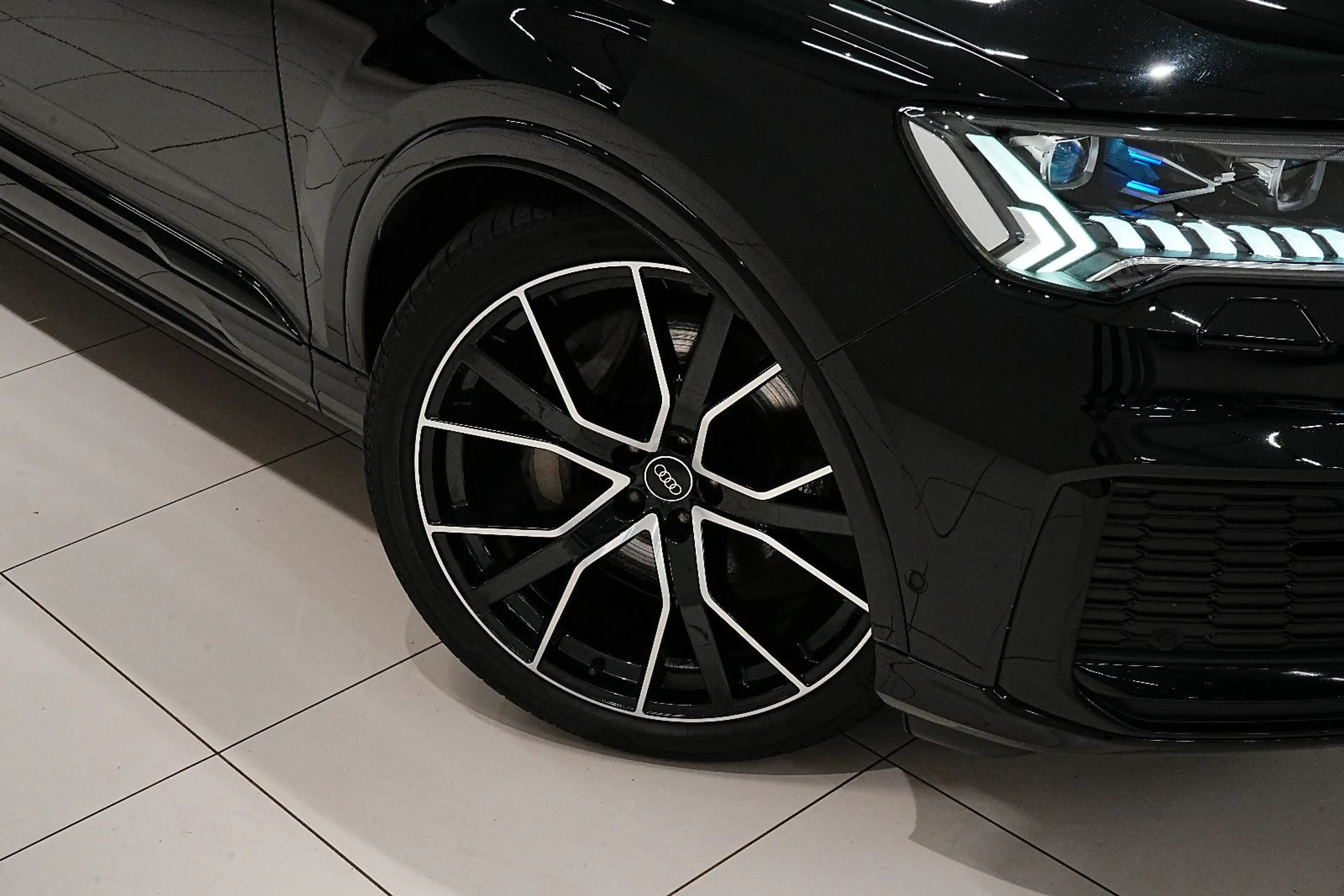 Audi Q7 3.0|S-LINE|7-SITZ|NIGHT|B&O|LUFT|PANO|360|F1| — photo 3