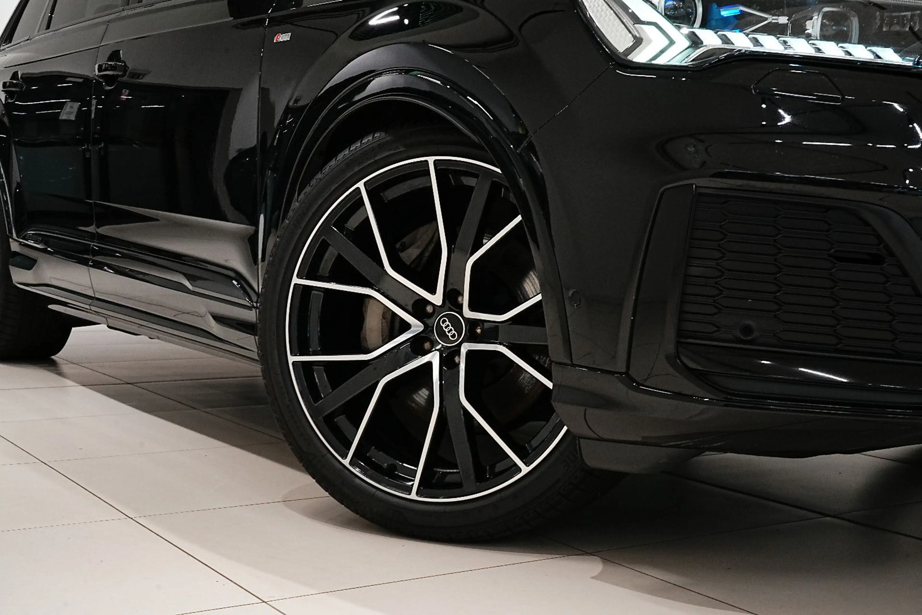 Audi Q7 3.0|S-LINE|7-SITZ|NIGHT|B&O|LUFT|PANO|360|F1| — photo 2