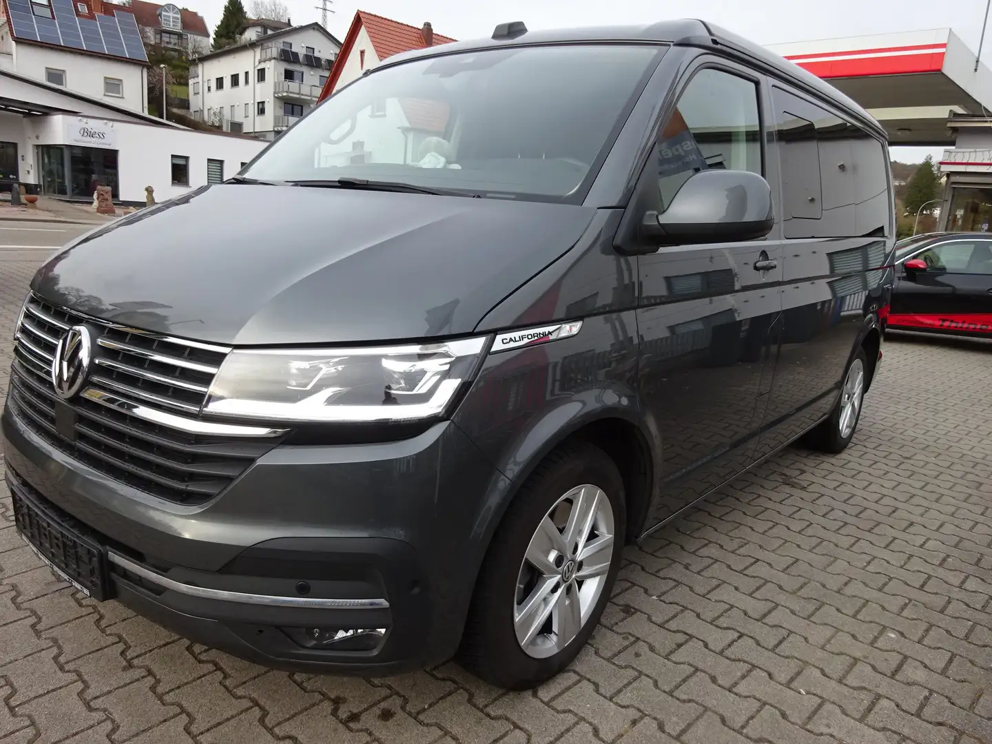 Volkswagen T6.1 California California Ocean FWD, PRIVATVERKAUF Szary - 1
