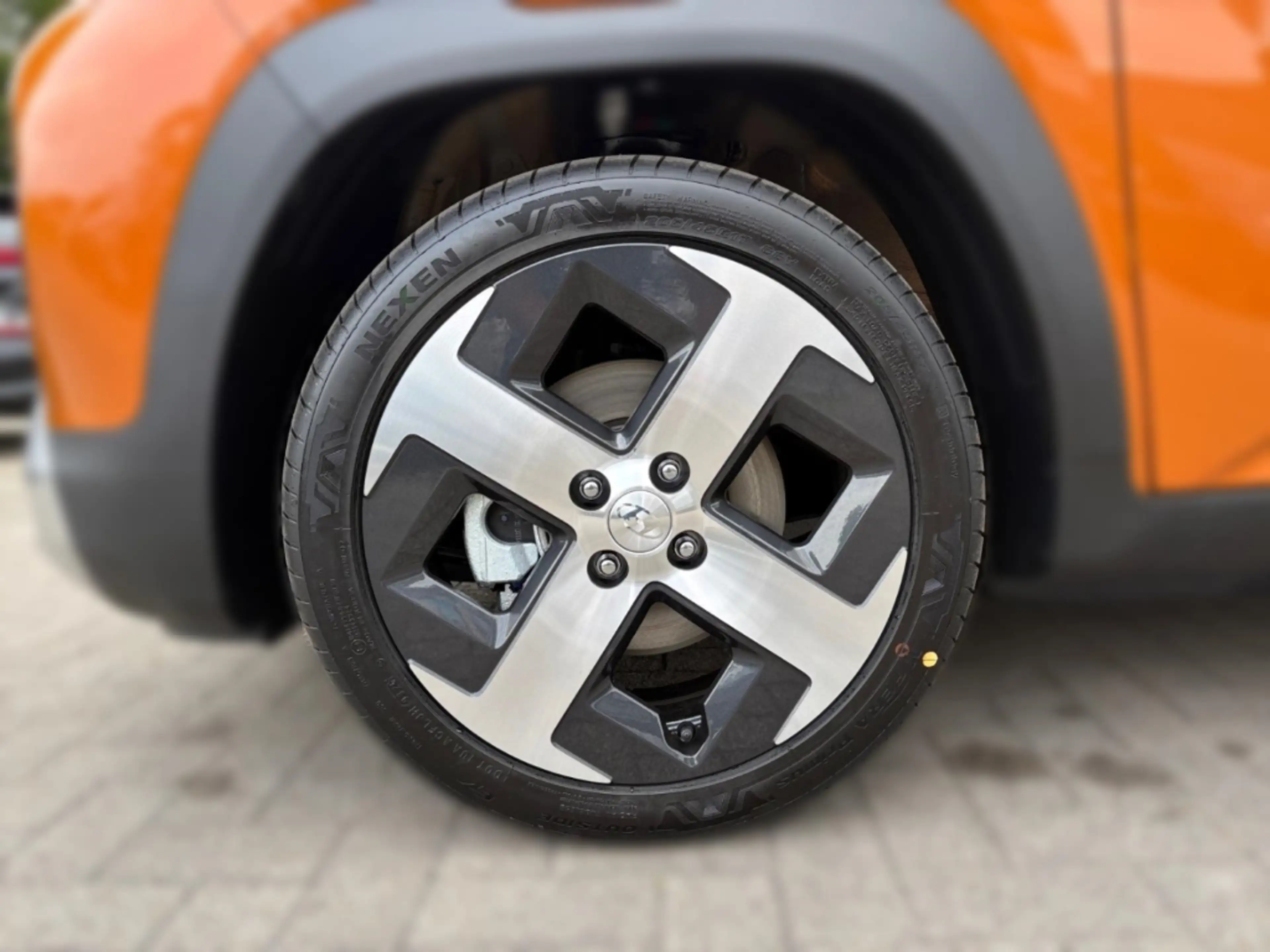 Hyundai Inster Elektro++PIXEL PLUS++GROSSE BATTERIE 49kWh — photo 6