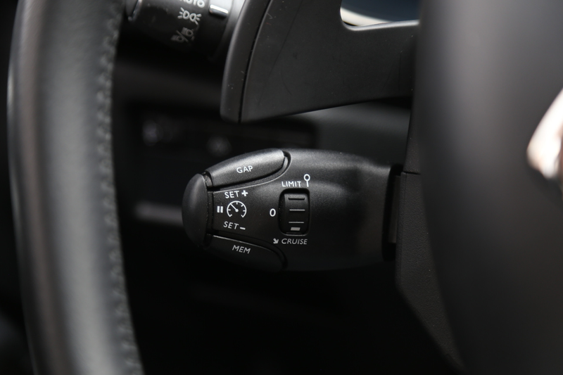 Citroen C5 Aircross 1.6 Plug-in Hybrid 225 Shine Navi ACC LED Camera — photo 11