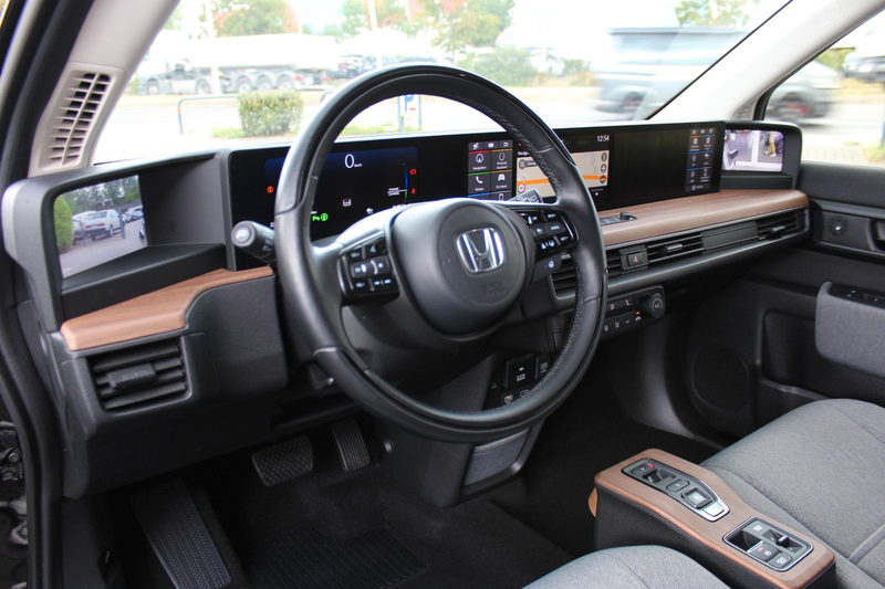 Honda e Advance — photo 15