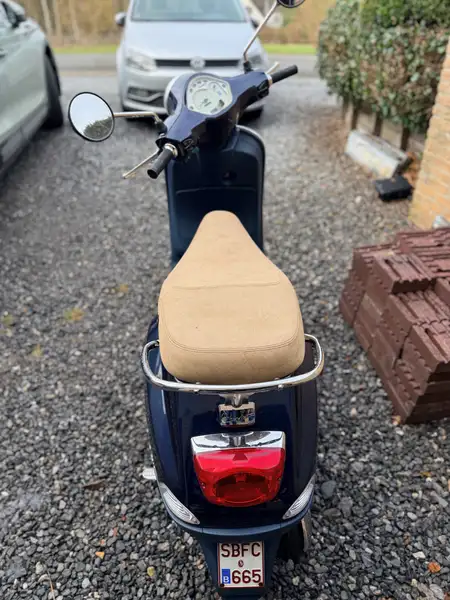 Vespa LX 50 - foto 4