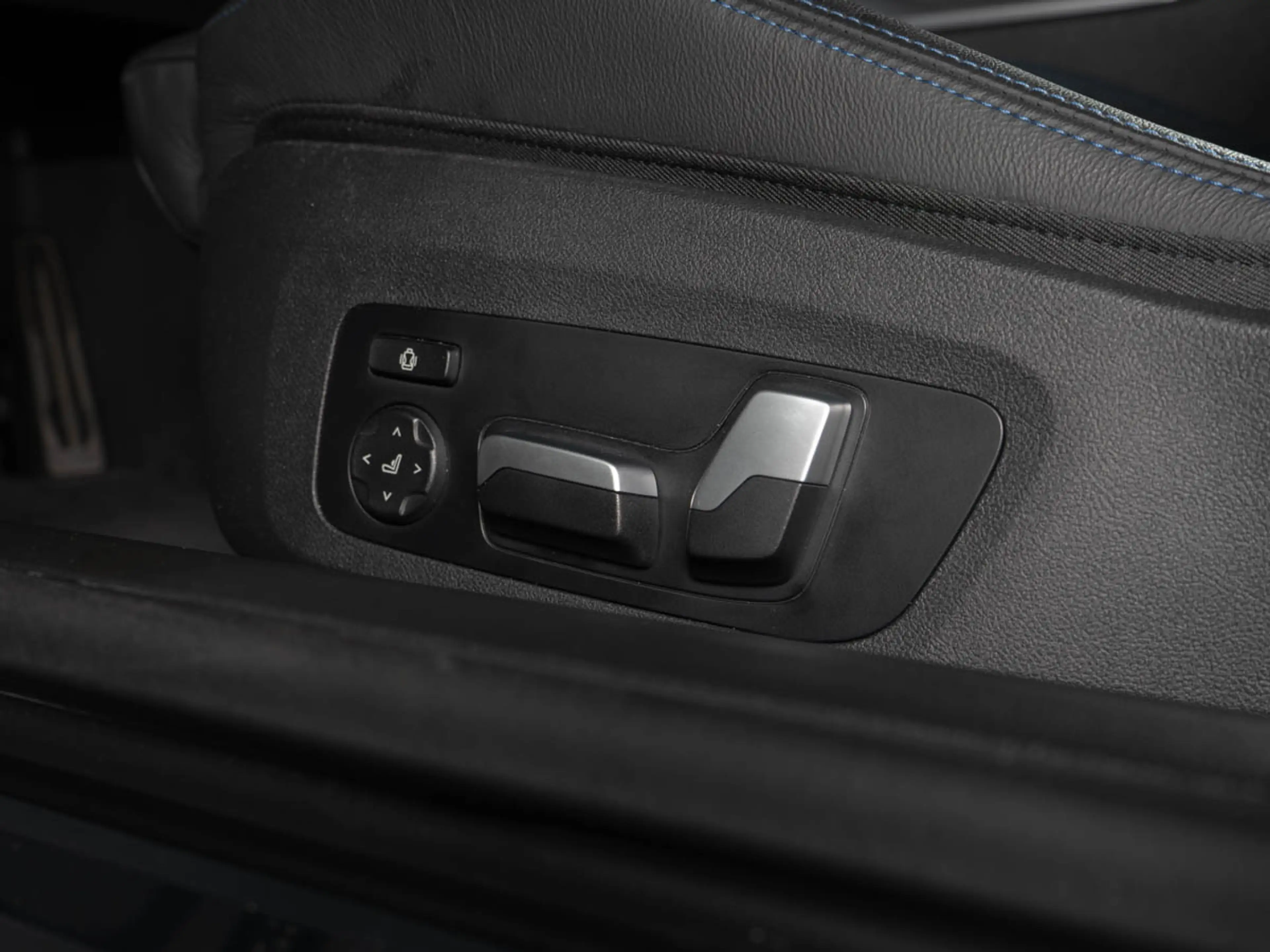 BMW M2 *M-SITZ*H&K*KAMERA*APPLE*ASSIST* — photo 15