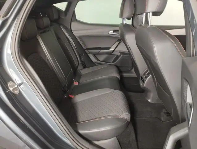 Seat Leon Leon view 6