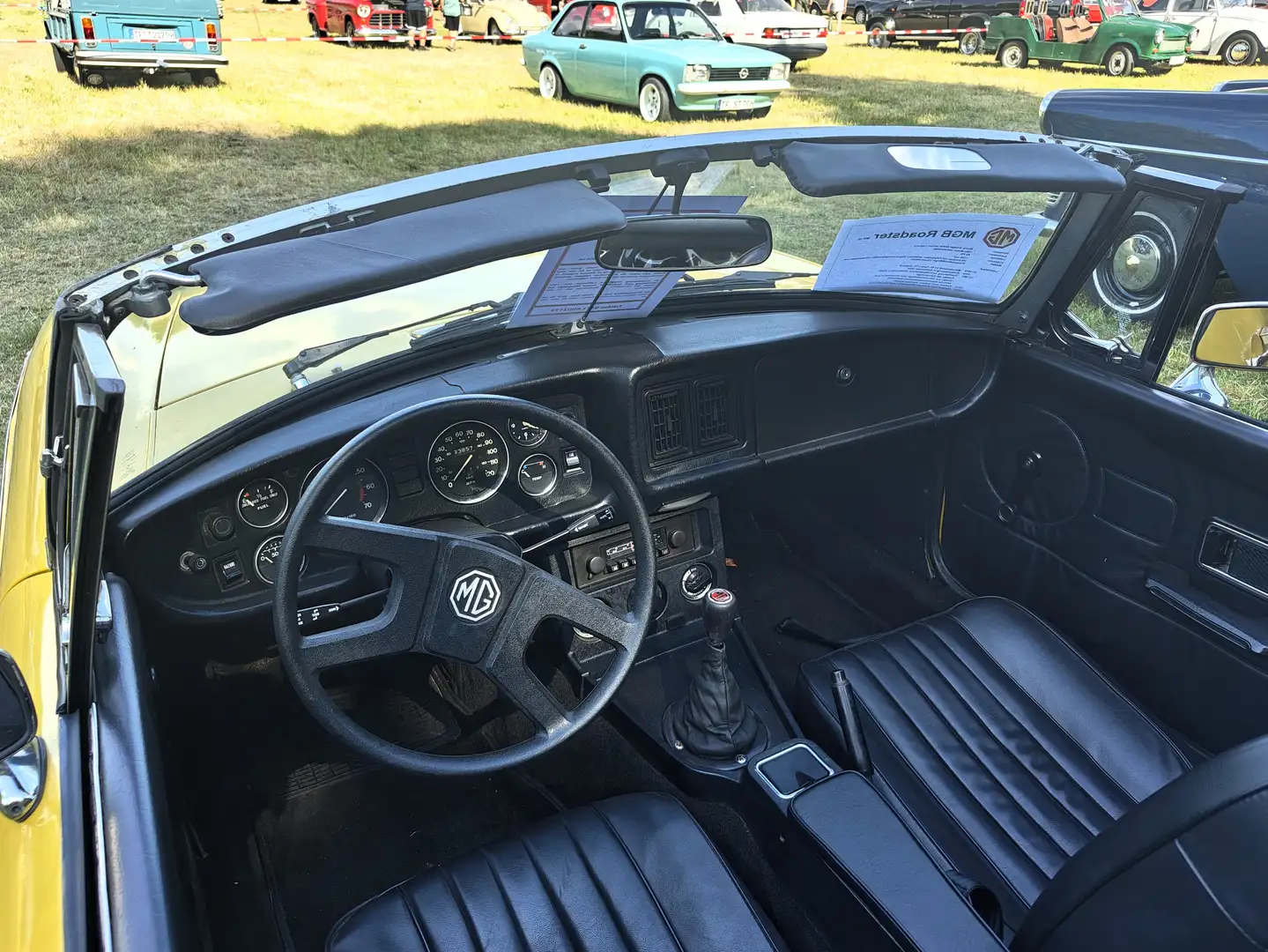 MG MGB MGB MK III Roadster Gelb - 2