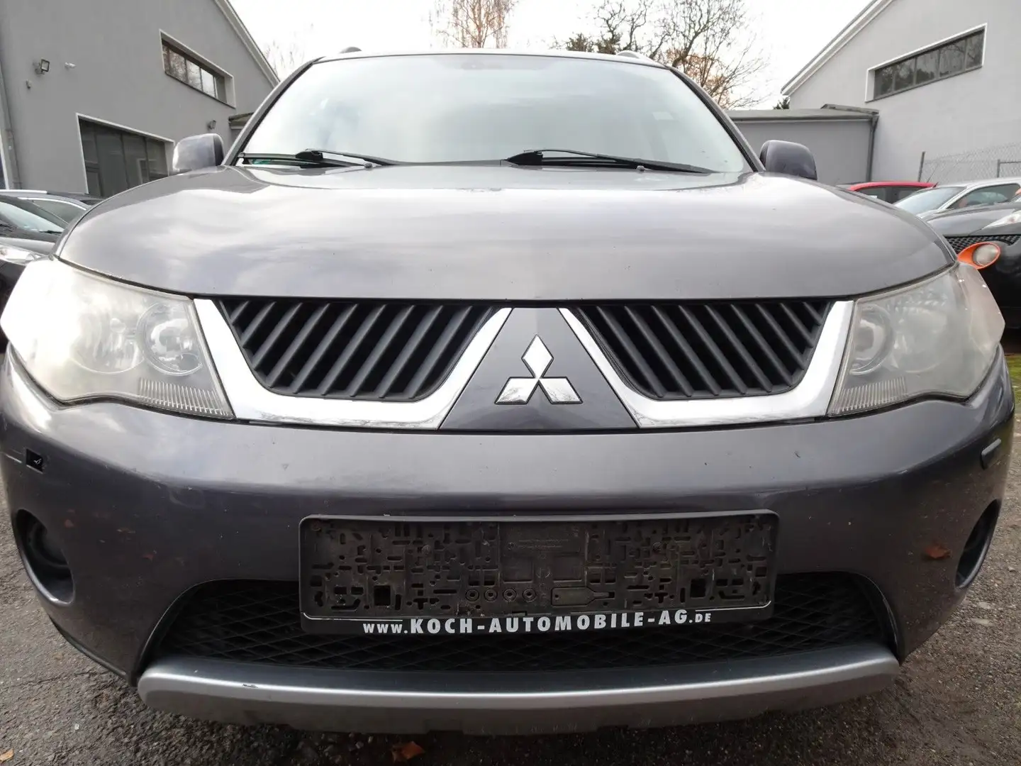 Mitsubishi Outlander 2.2 DI-D Instyle, 115KW, LEDER-NAV-SHZ Grau - 2