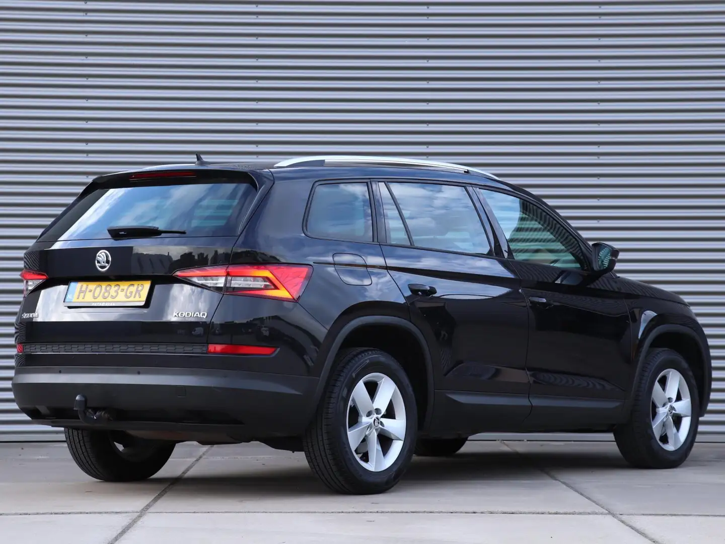Skoda Kodiaq 1.5 TSI Ambition 7 PERS. Automaat *Trekhaak*Stoelv Noir - 2