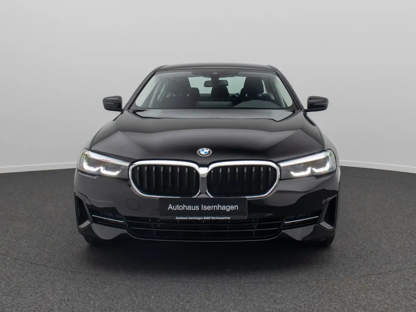 BMW 530 Alarm DAB Kamera CockpitPro FernlichtAss Černá - 2