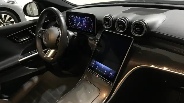 Mercedes-Benz C-Class view 10