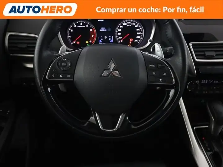 Mitsubishi Eclipse Cross 2018, foto 29