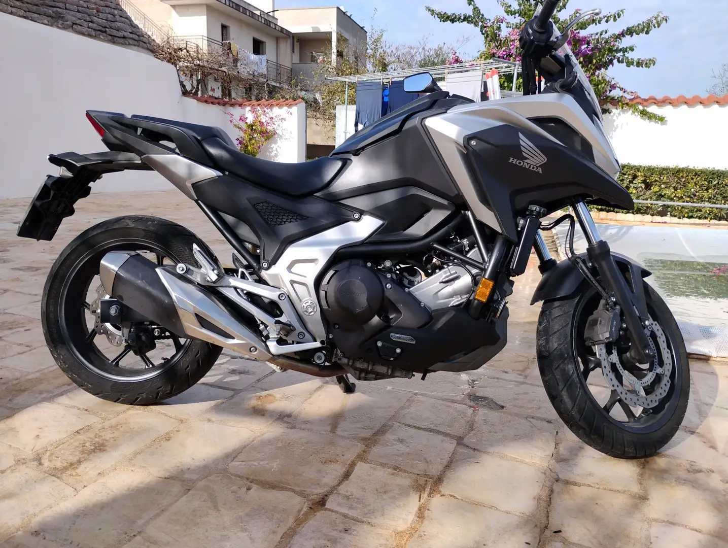 Honda NC 750 Argent - 2