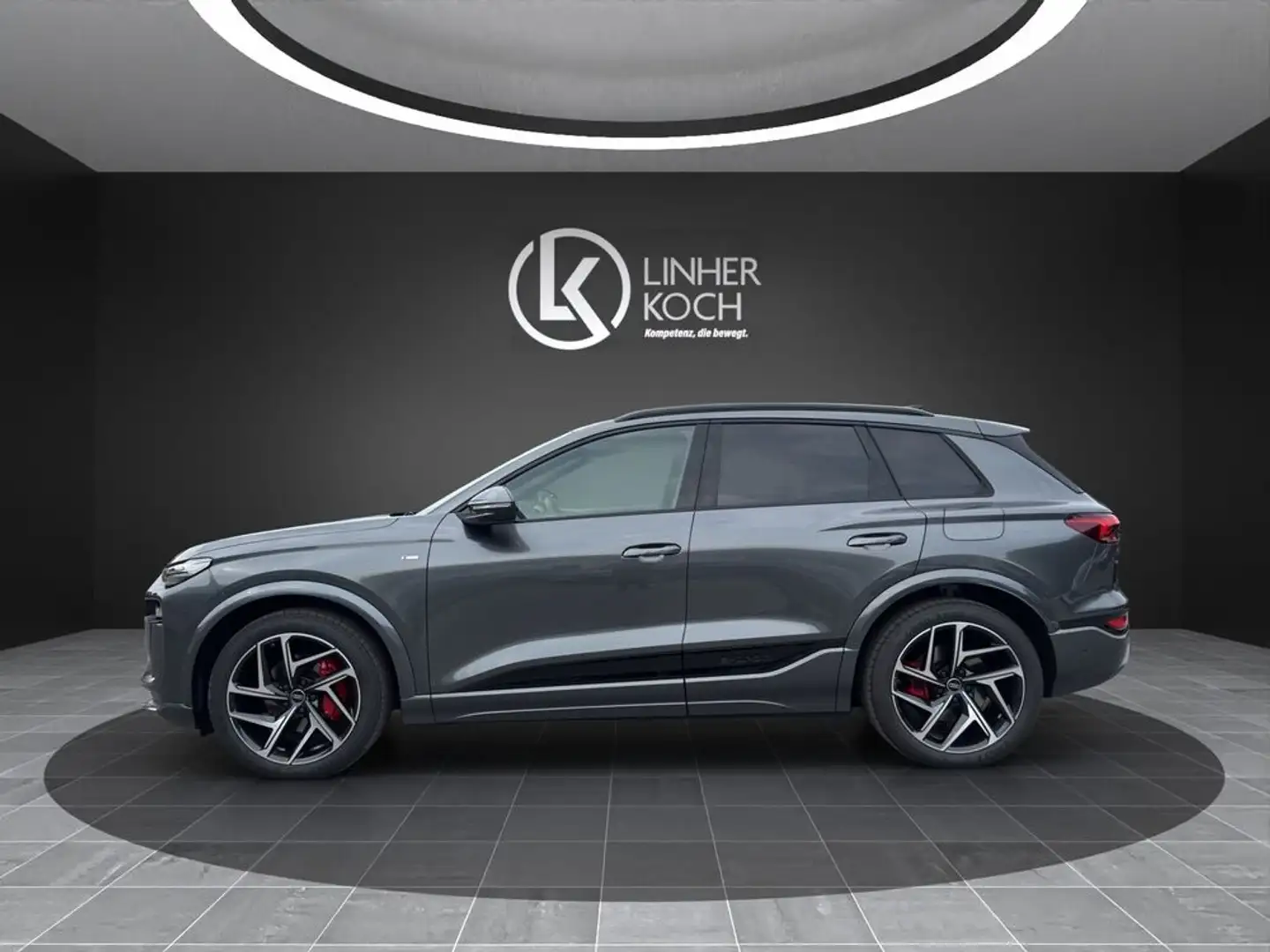Audi Q6 e-tron quattro ''PANO+LUFTFAHRWERK+SPORTPAKET'' Grau - 2