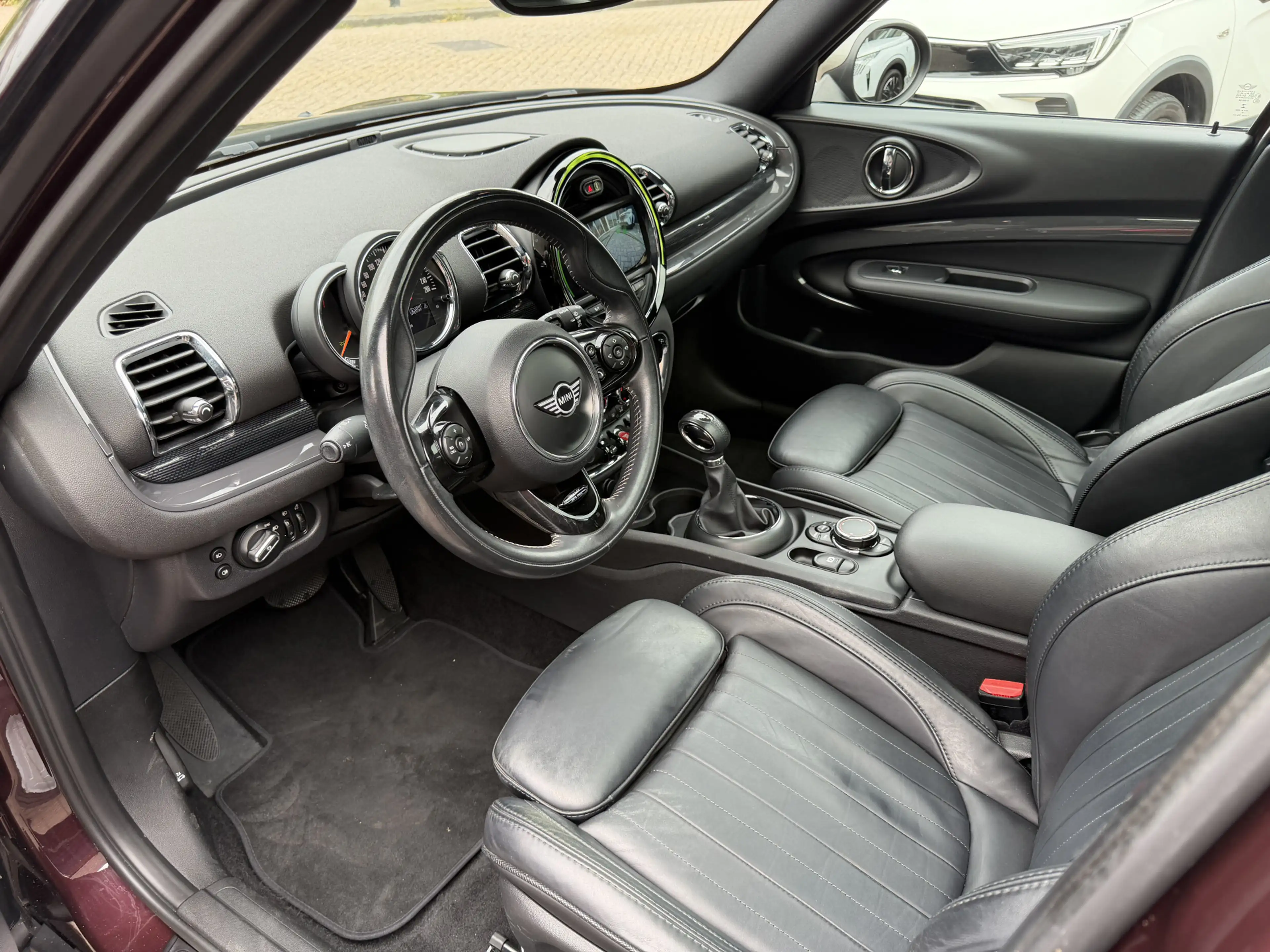 MINI Cooper S Clubman 2.0 Chili Serious Business Leder/Panorama/Stoelver — photo 9