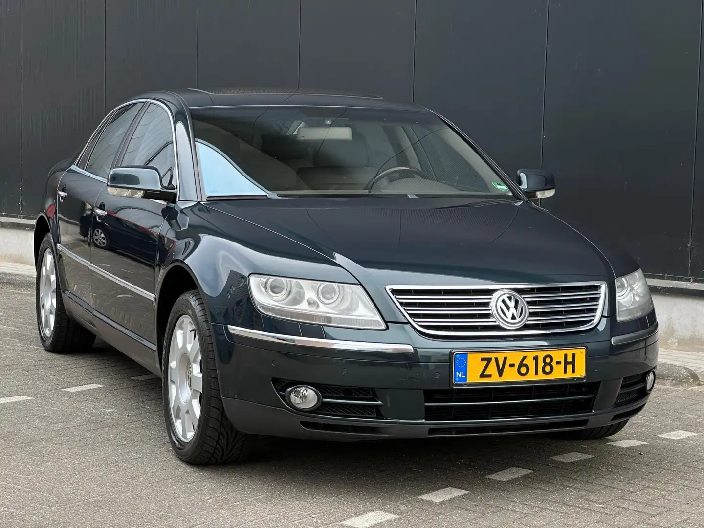Volkswagen Phaeton 4.2 V8 5p. KEYLESS/MEMORY/LEDER/NAVI | MOOIE AUTO Verde - 2