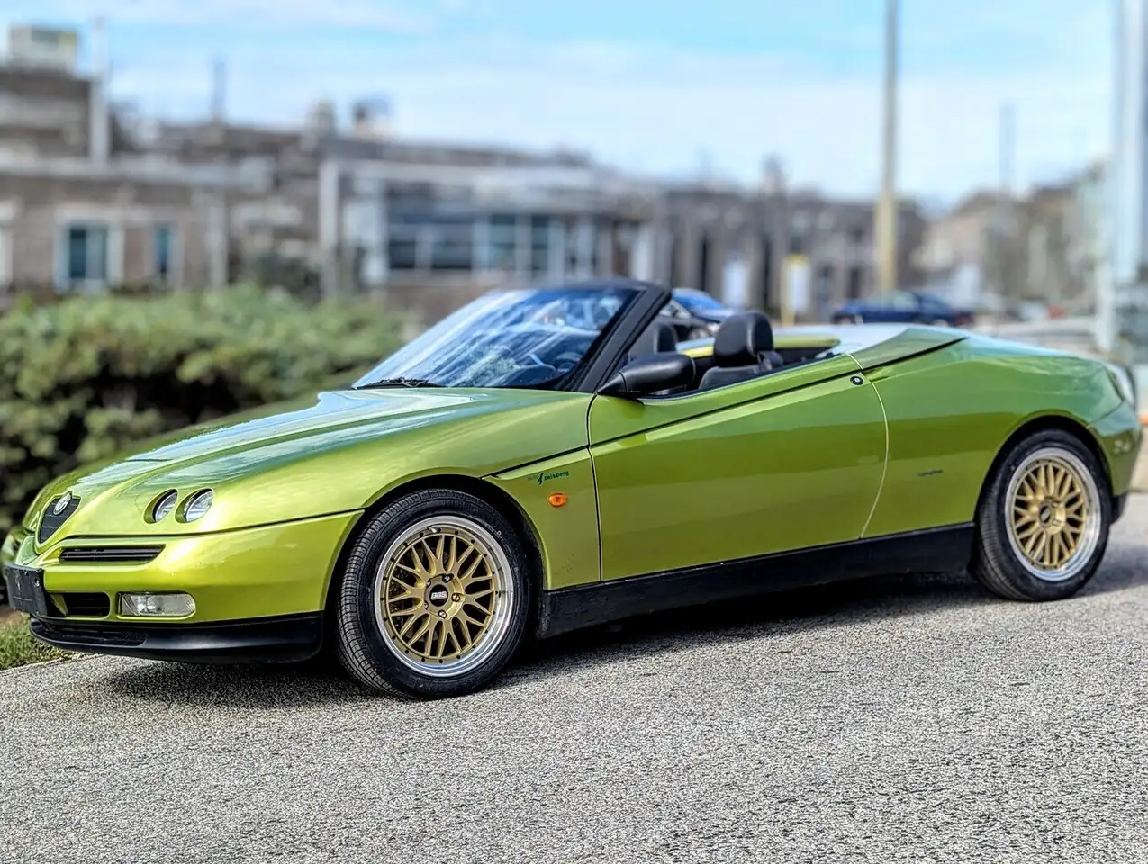 Alfa Romeo Spider снимка Alfa Romeo Spider