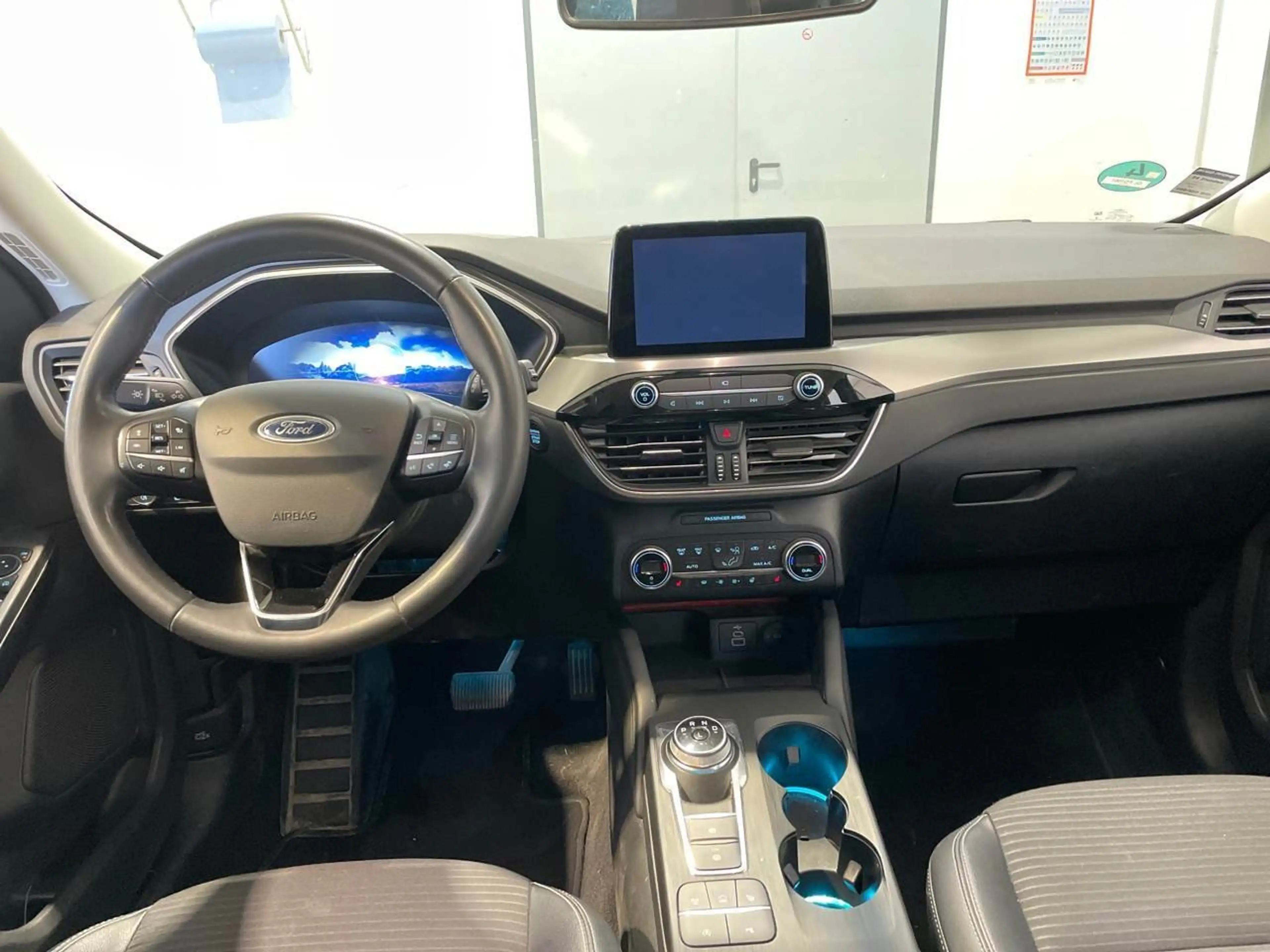 Ford Kuga 2.0 EcoBlue Titanium X B&O SpoSi ACC BLIS — photo 6