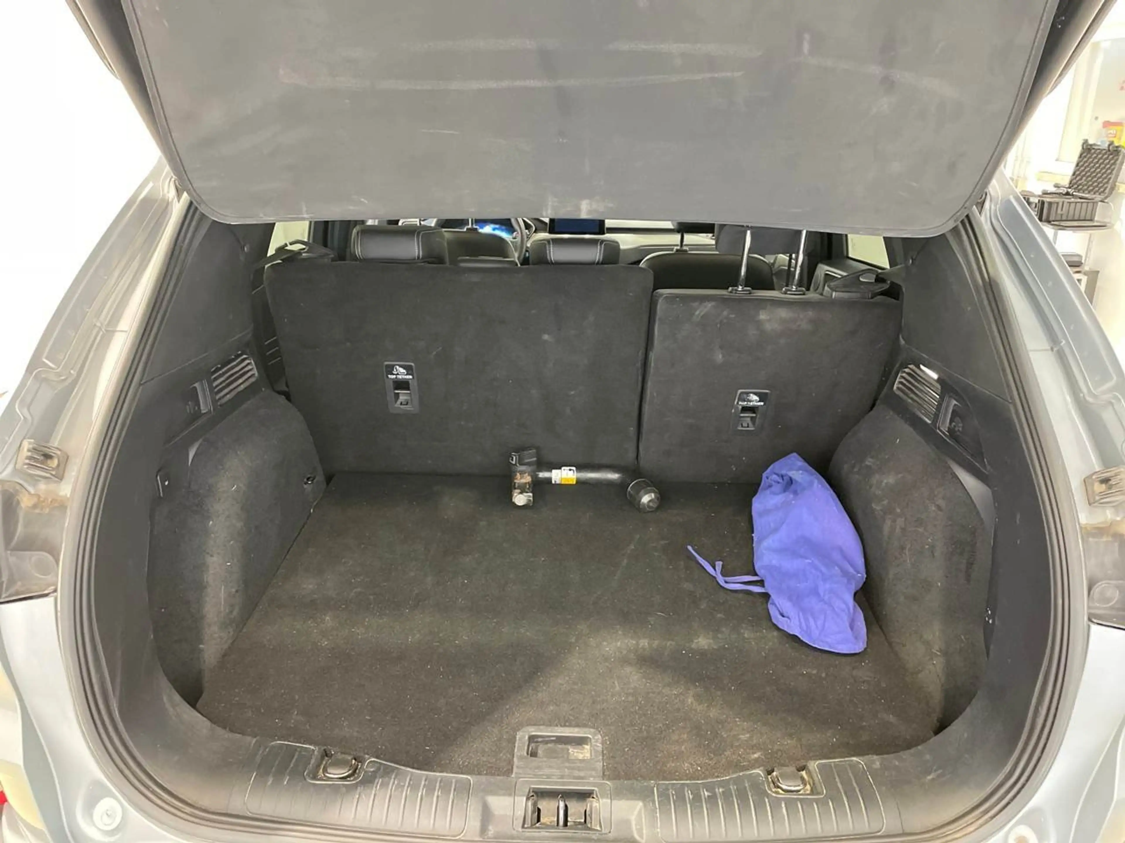 Ford Kuga 2.0 EcoBlue Titanium X B&O SpoSi ACC BLIS — photo 13