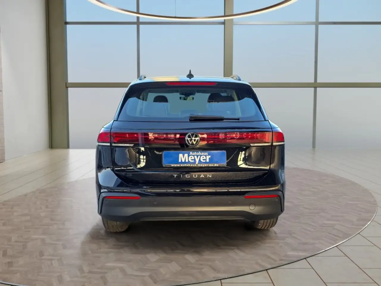 Volkswagen Tiguan 2,0TDI DSG Kamera/LED/ACC/App Connect ** 4