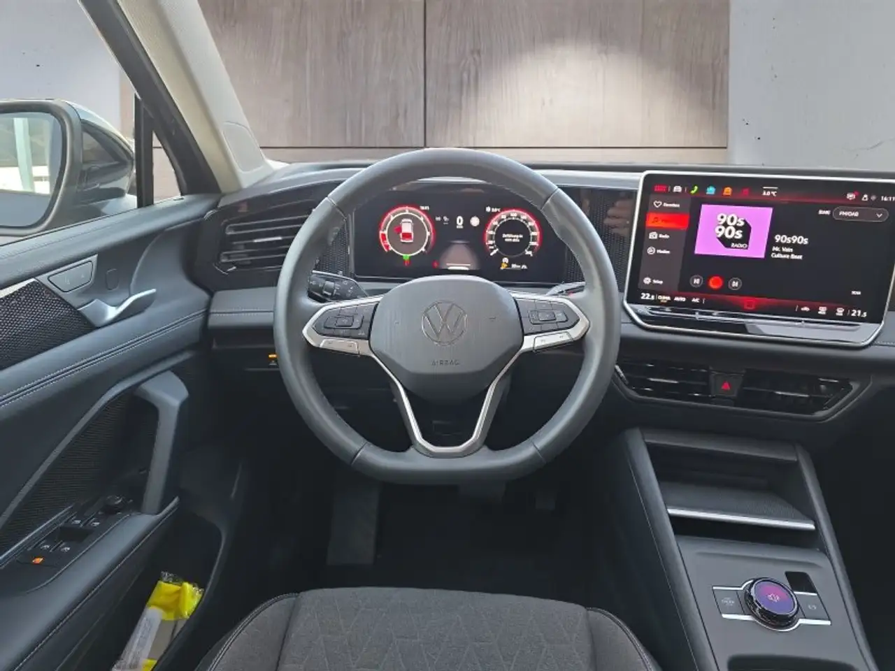 Volkswagen Tiguan 2,0TDI DSG Kamera/LED/ACC/App Connect ** 14