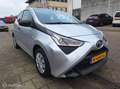 Toyota Aygo 1.0 VVT-i x-FUN Grau - thumbnail 4