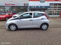 Toyota Aygo 1.0 VVT-i x-FUN Grau - thumbnail 2
