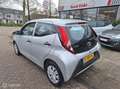 Toyota Aygo 1.0 VVT-i x-FUN Grau - thumbnail 7