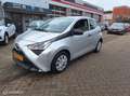 Toyota Aygo 1.0 VVT-i x-FUN Grau - thumbnail 3