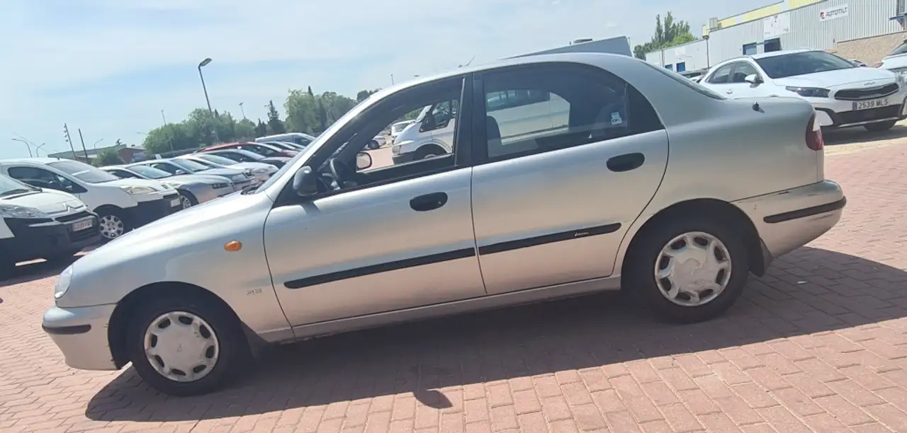 Daewoo Lanos 1.6 16v. SX, foto 2
