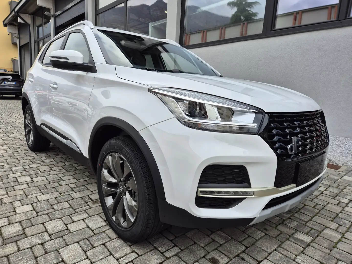 DR Automobiles DR4 dr 4.0 1.5 Gpl 114cv Alb - 1