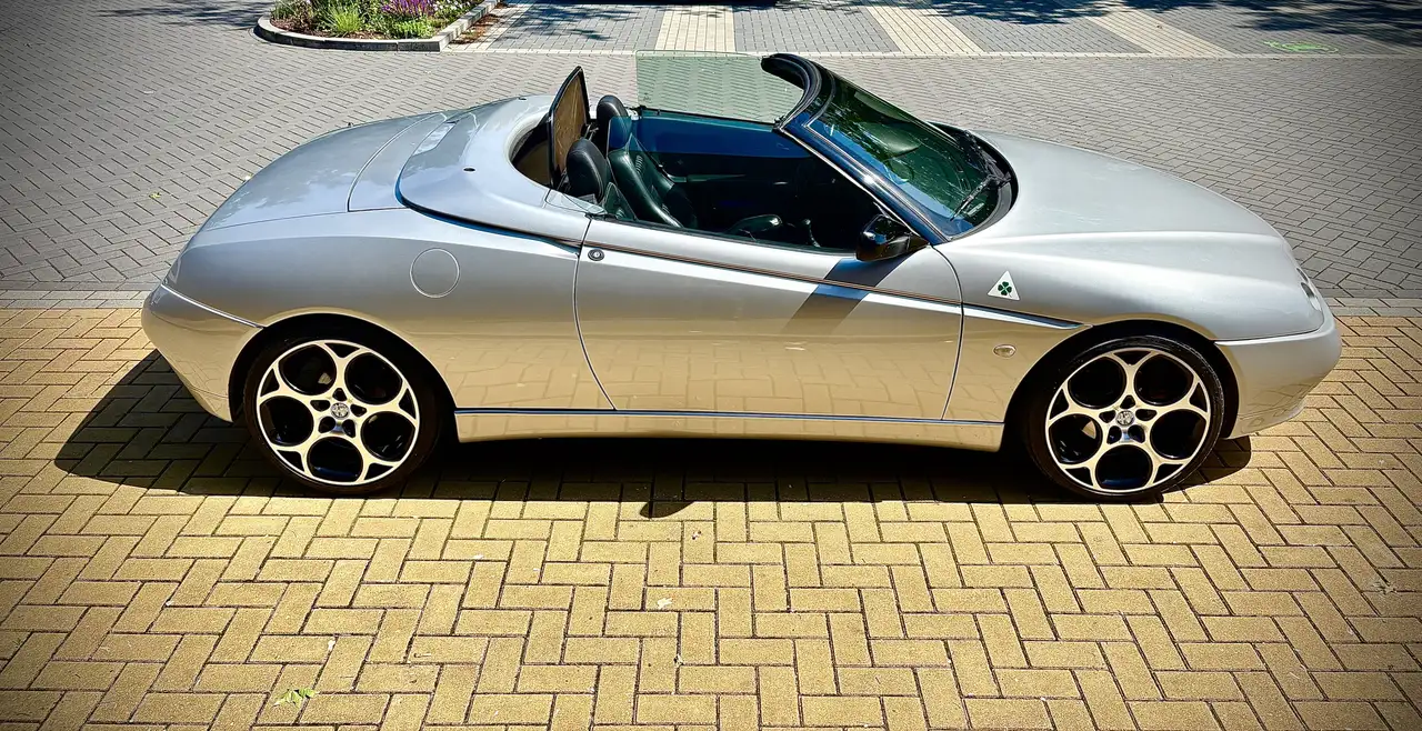 Alfa Romeo Spider 2.0 Twin Spark L, foto 6
