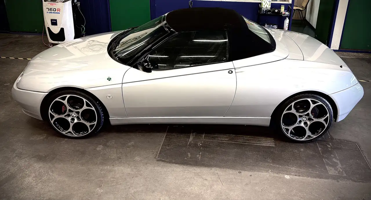 Alfa Romeo Spider 2.0 Twin Spark L, foto 11