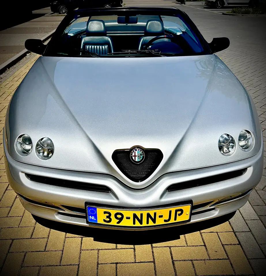 Alfa Romeo Spider 2.0 Twin Spark L, foto 8