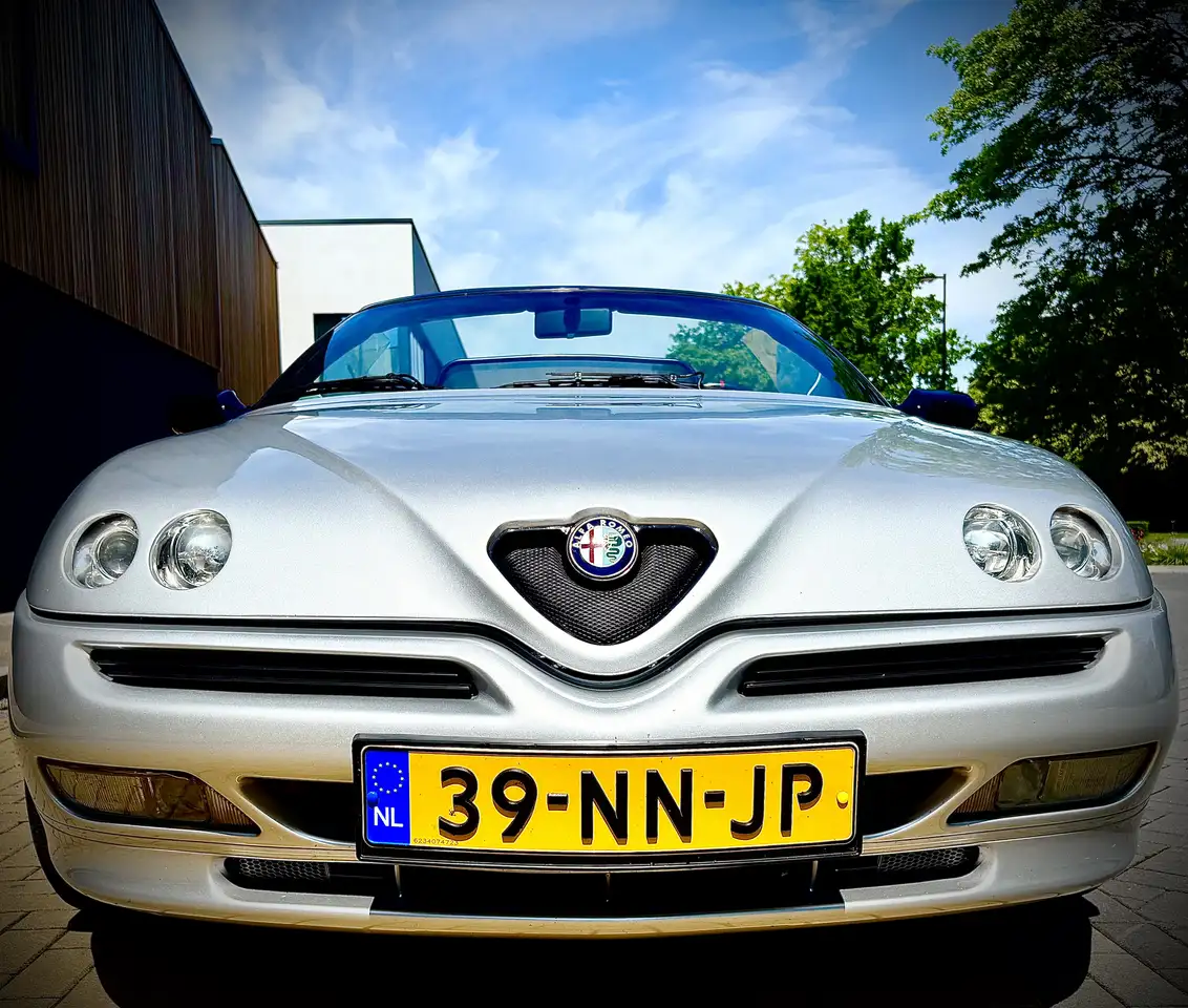 Alfa Romeo Spider 2.0 Twin Spark L, foto 9