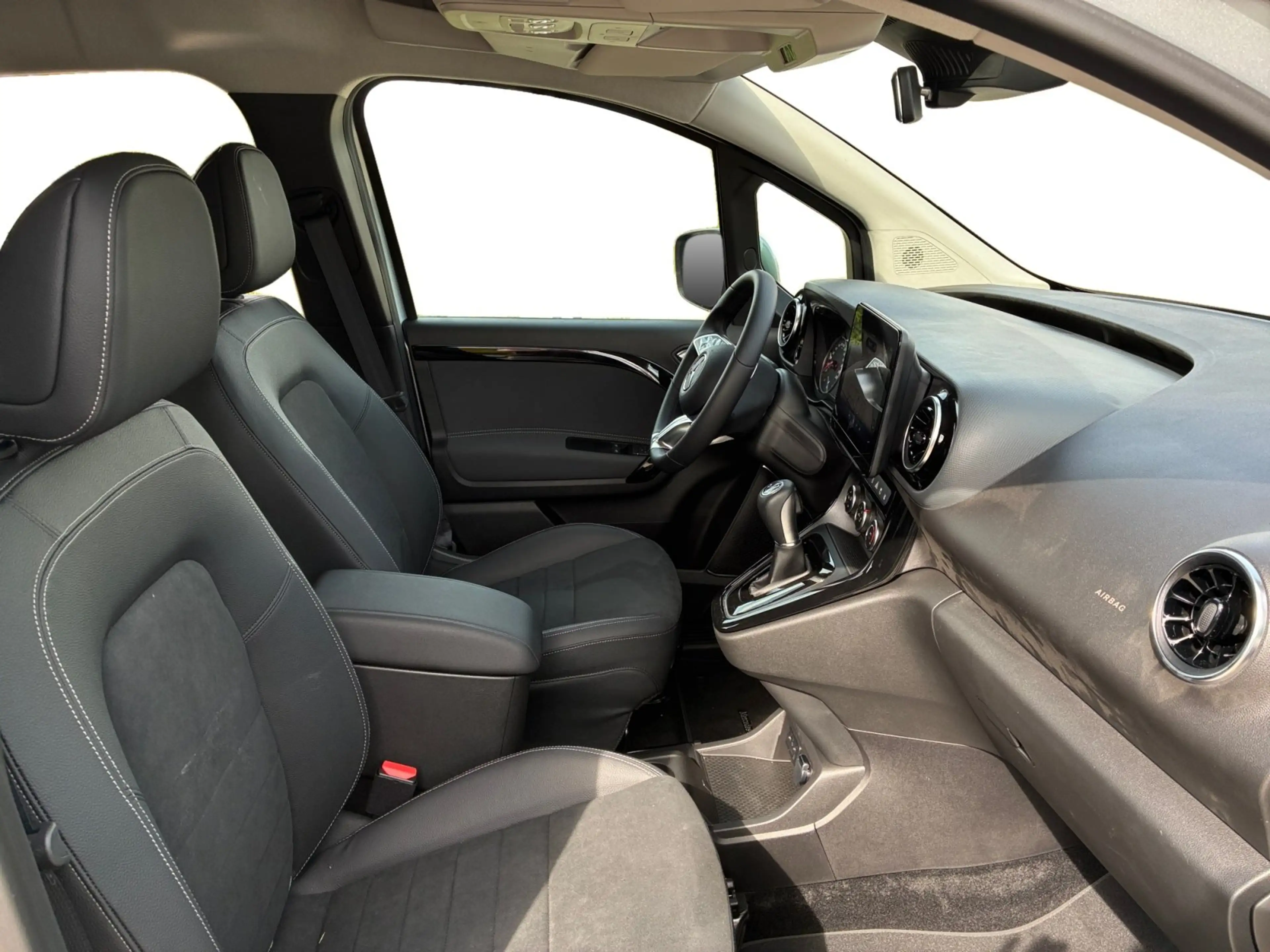 Mercedes-Benz T-Class T 160 d STYLE Standard+Kamera+Tempomat+LED+MBUX — photo 15