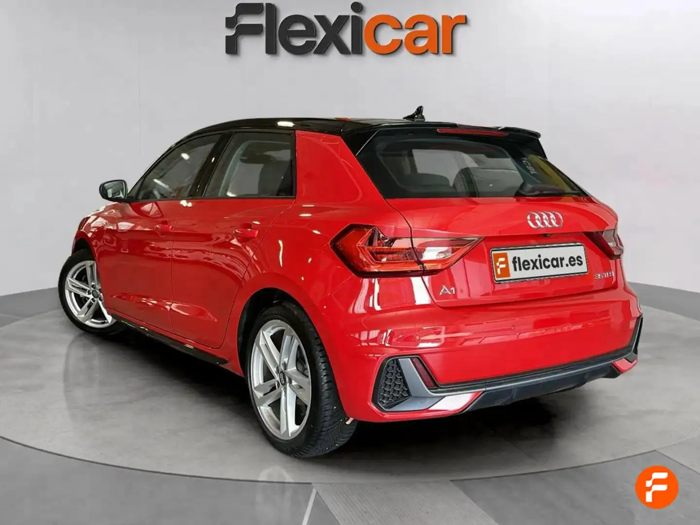 Audi A1 Sportback 35 TFSI S tronic Rojo - 2