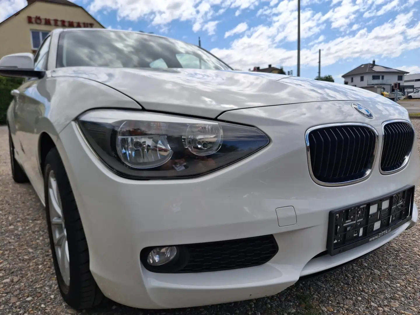 BMW 116 Österr. Paket +1.BESITZ ! +abnehmb.AHK !!! - 1