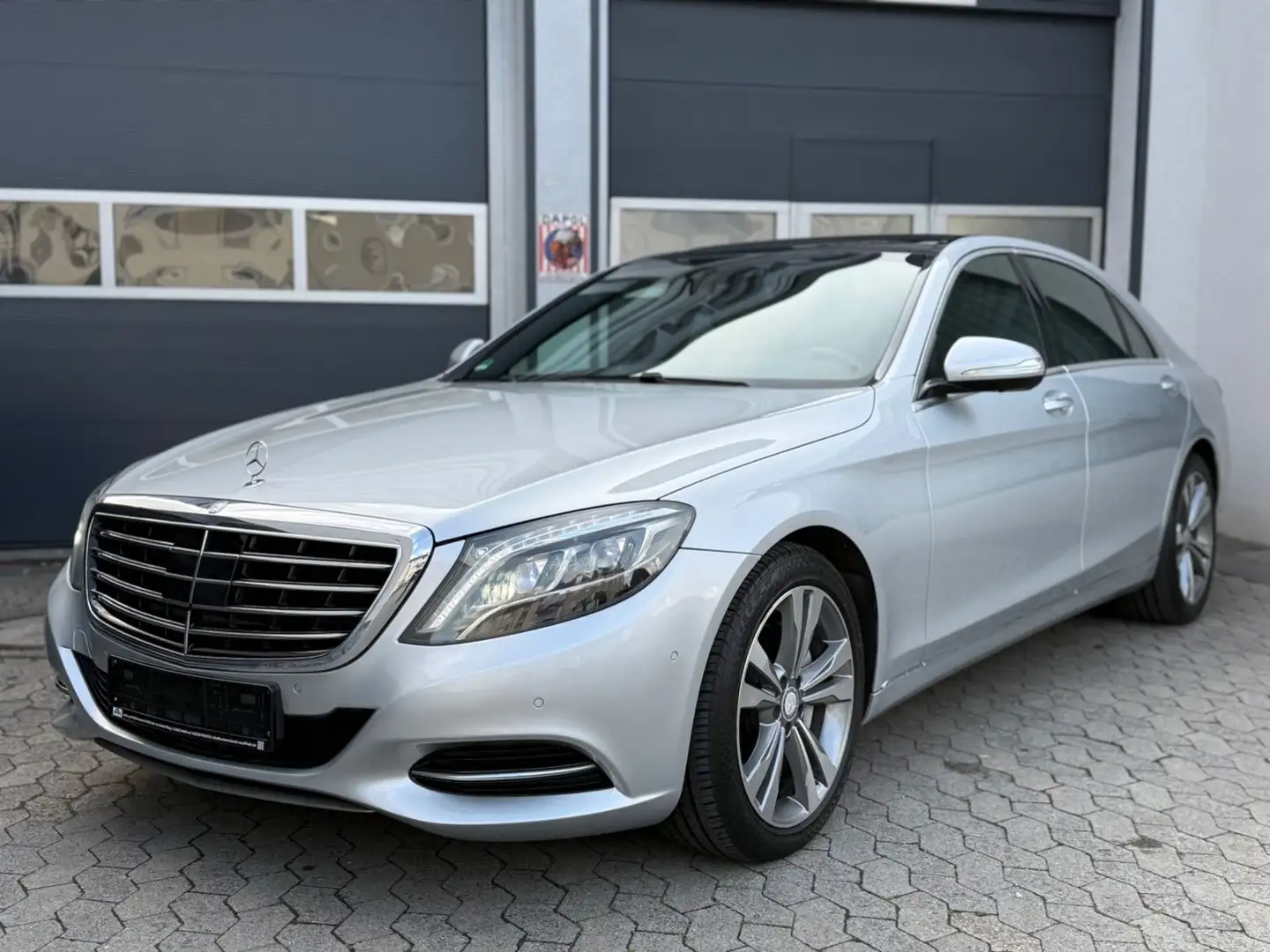 Mercedes-Benz S 350 L BlueTec Silber - 1