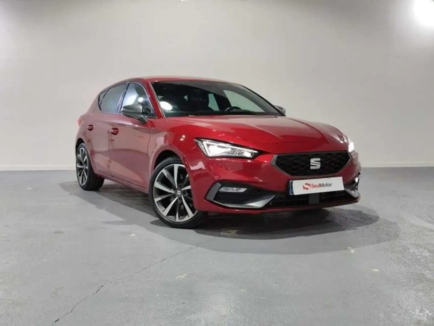 SEAT Leon 2.0TDI CR S&S FR DSG-7 150 Rojo - 1