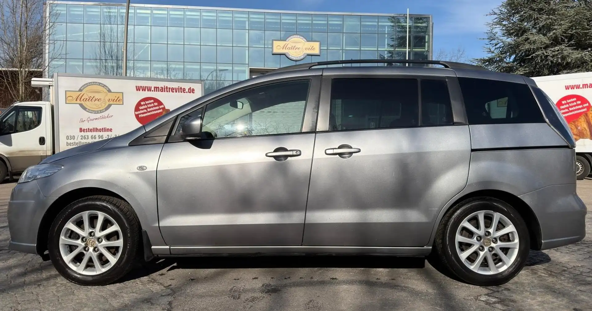 Mazda 5 2.0 Active Silber - 2