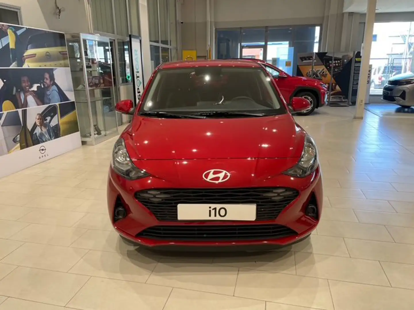 Hyundai i10 1.0 MPI Klass Rojo - 2