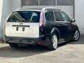 Ford Focus Turnier 1.6 TDCi*KLIMA*AHK*ALU*ZV*EURO5* Schwarz - thumbnail 3