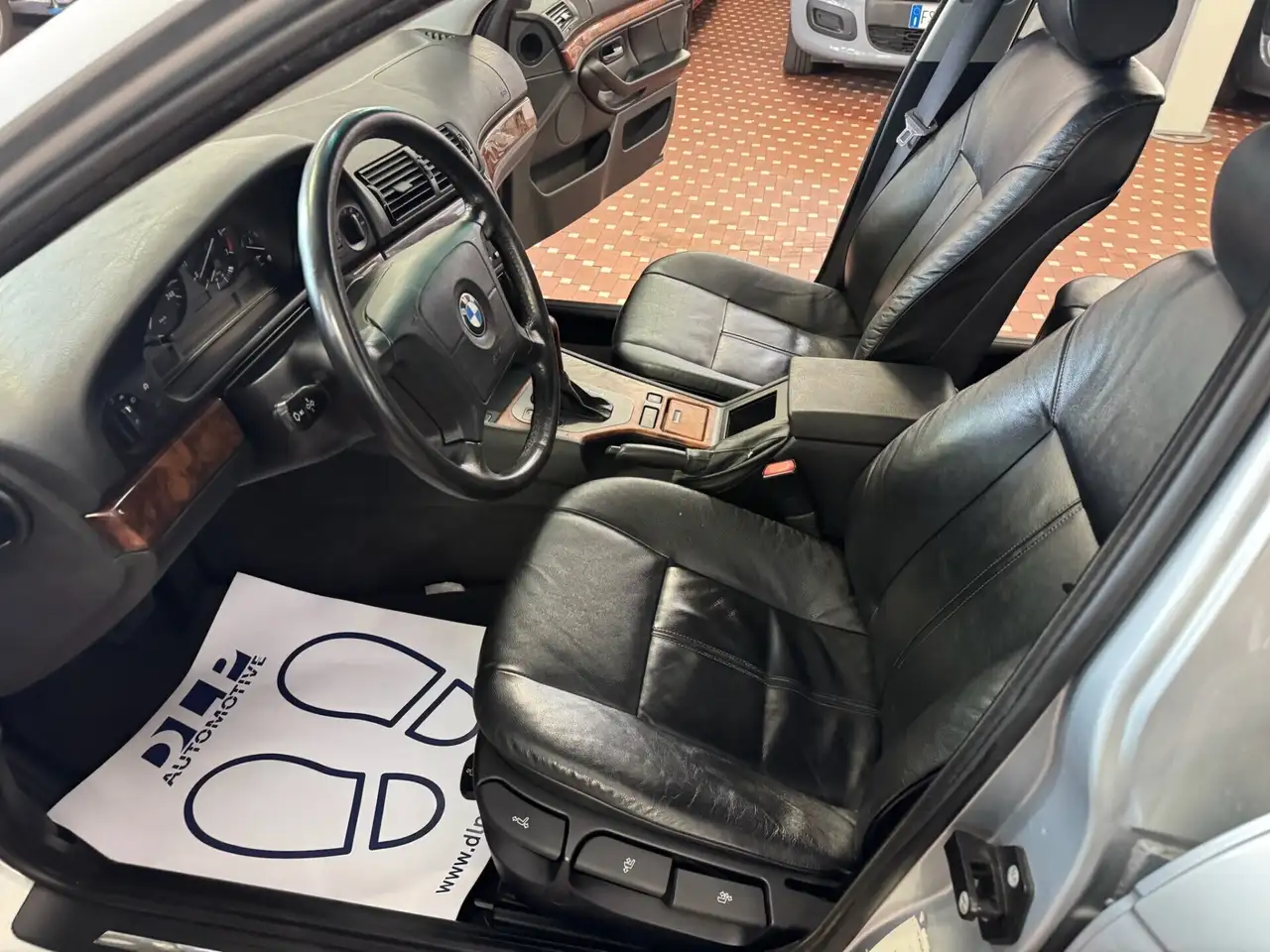 BMW 520i 24V cat Futura, foto 9