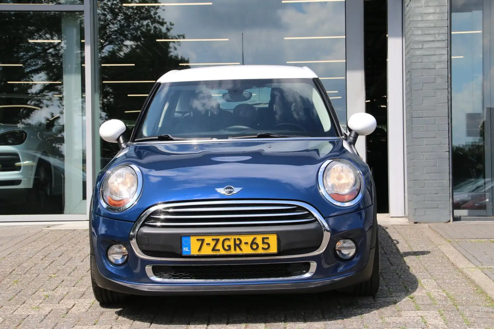 MINI One Mini 1.2 Salt Business NL-AUTO 5-DRS CRUISE CONTRO Blauw - 2