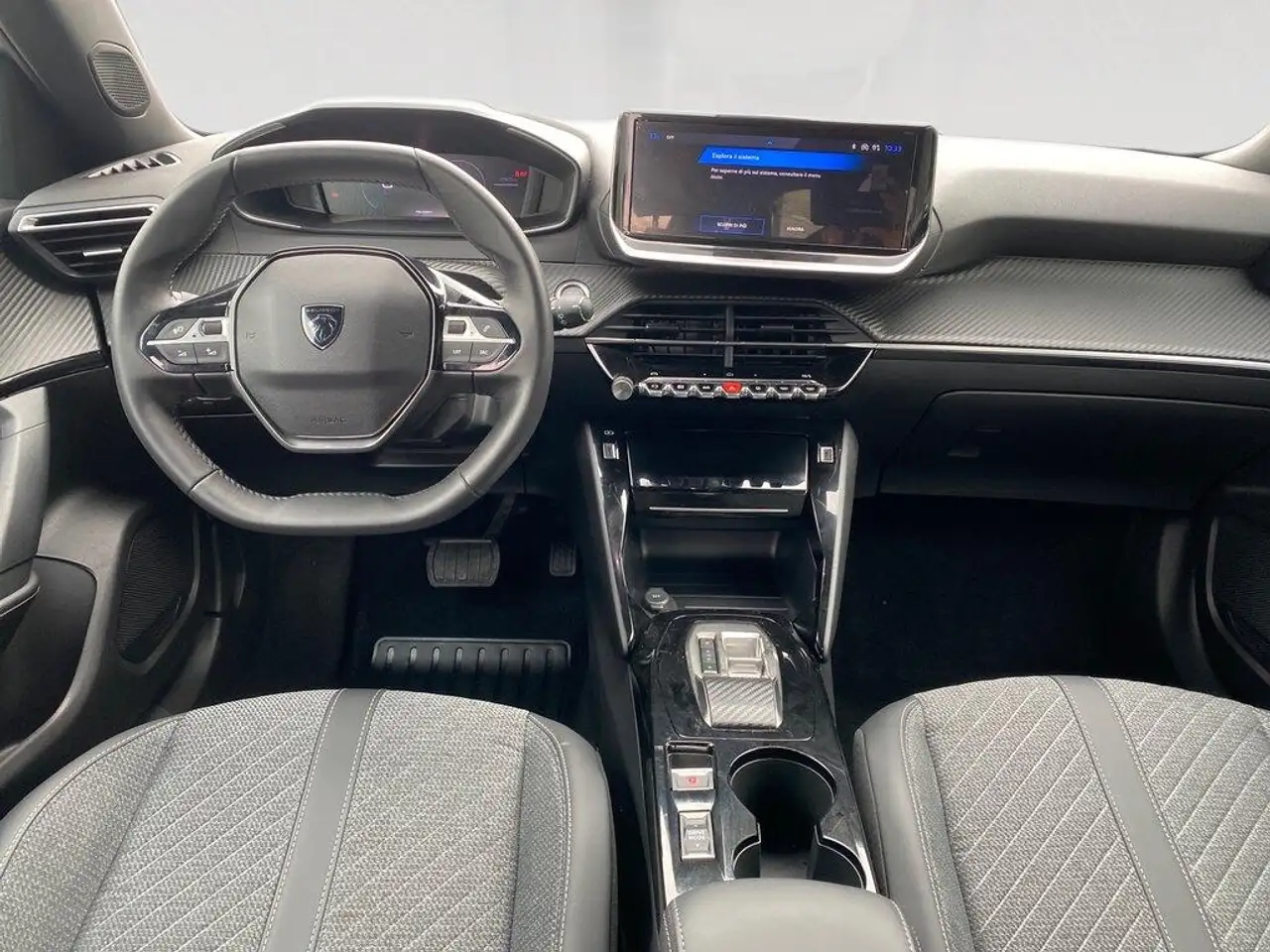 Peugeot e-2008 2008 54 kWh Allure - PROMO 6