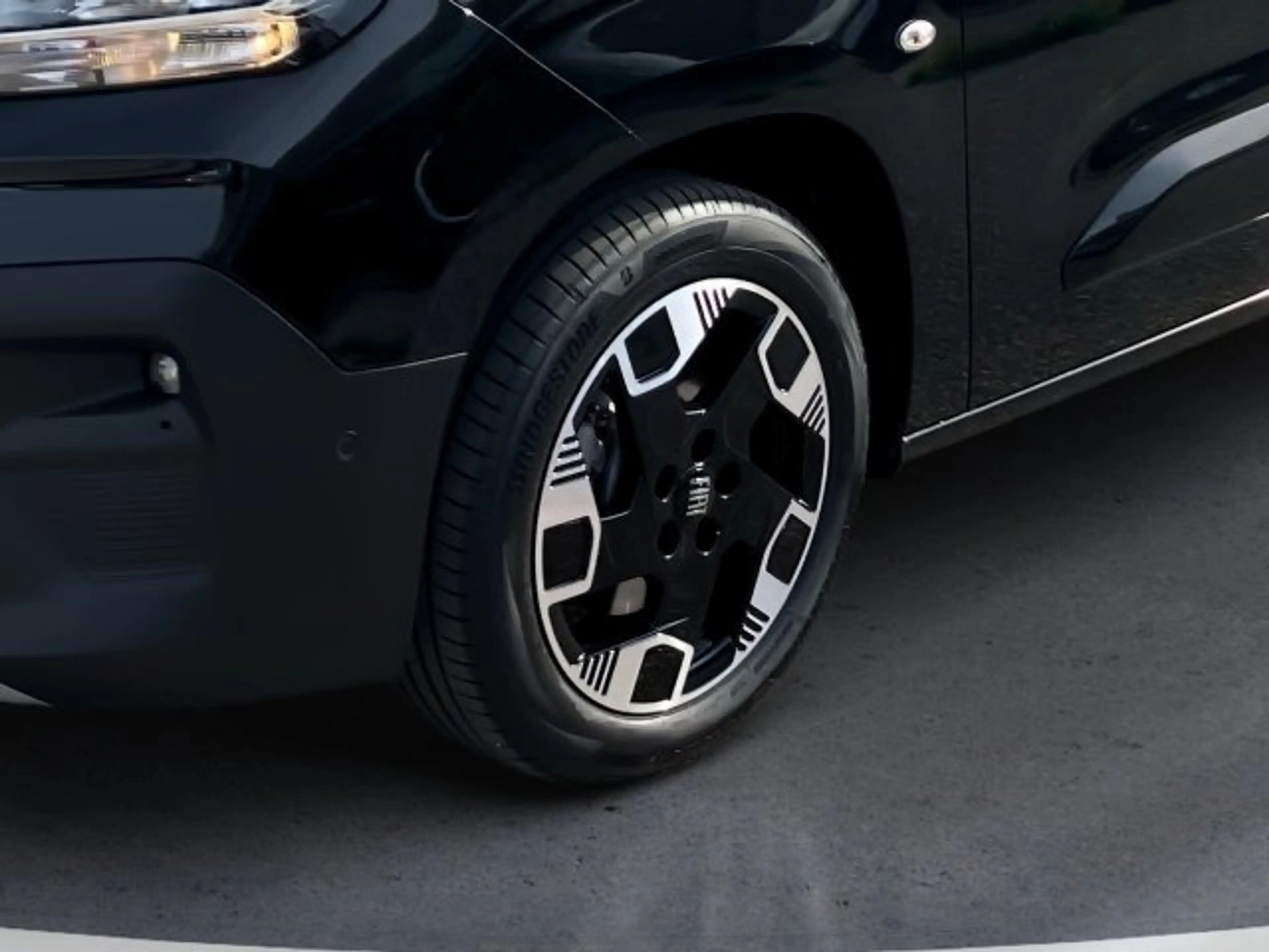 Fiat Doblo M BlueHDi 1,5L 130 PS EAT8 — photo 8
