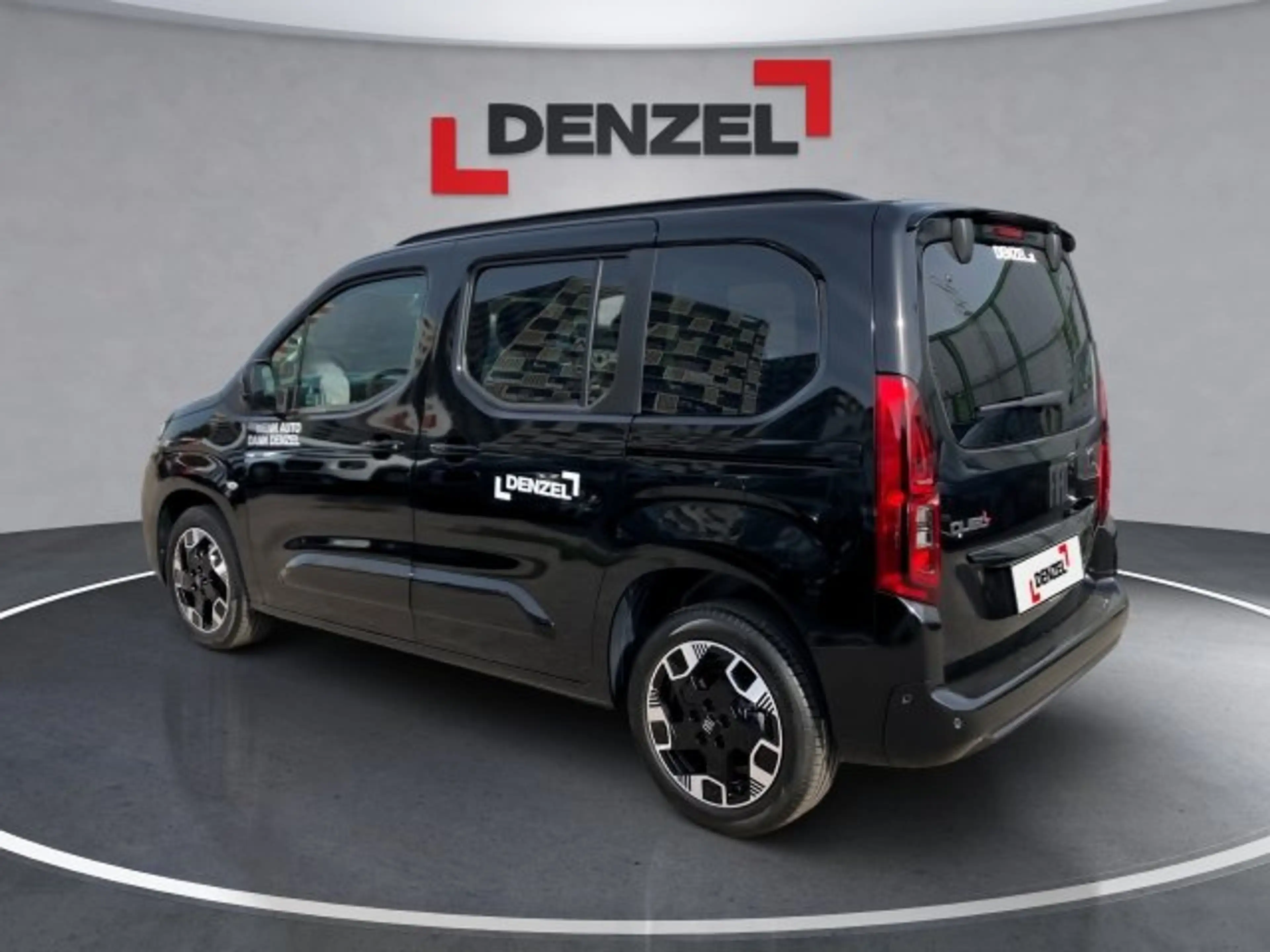 Fiat Doblo M BlueHDi 1,5L 130 PS EAT8 — photo 3
