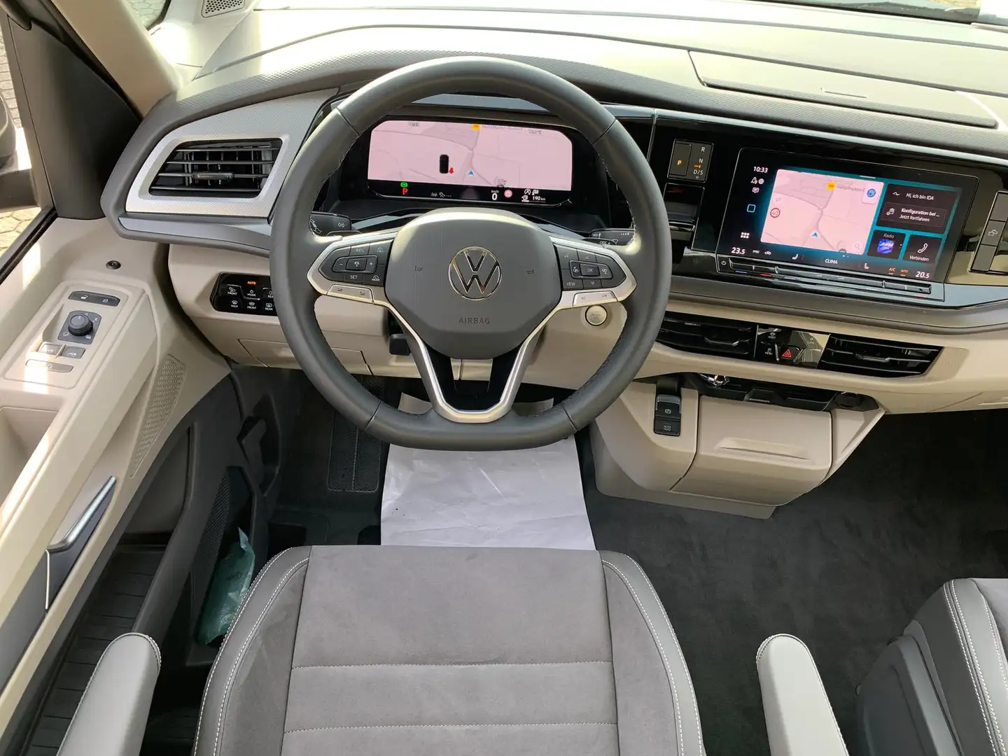 Volkswagen T7 California Beach Camper TDI DSG, 18-Zoll, ArtVelour, Markise, Grigio - 2